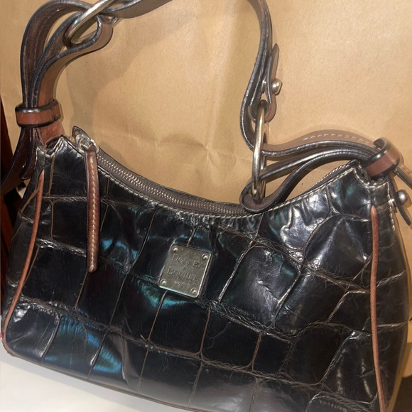 Dooney & Bourke Handbags - Dooney & Bourke Black Croc-Embossed Leather Bag. EUC